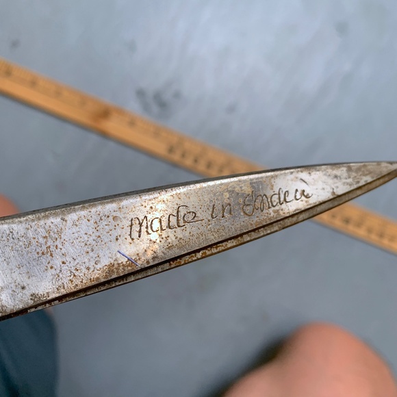 Set of Five Vintage Scissors Forged Steel School Sewing Crafts Art Scrap Teach - Picture 8 of 16